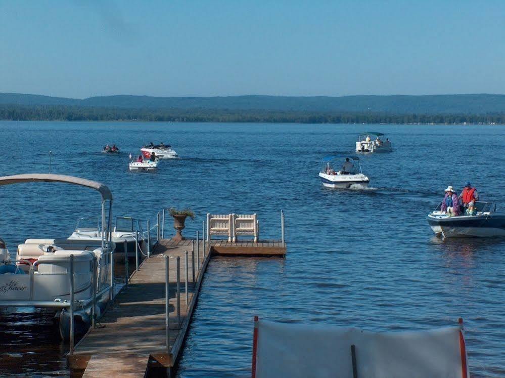Sands On Golden Lake Exterior foto